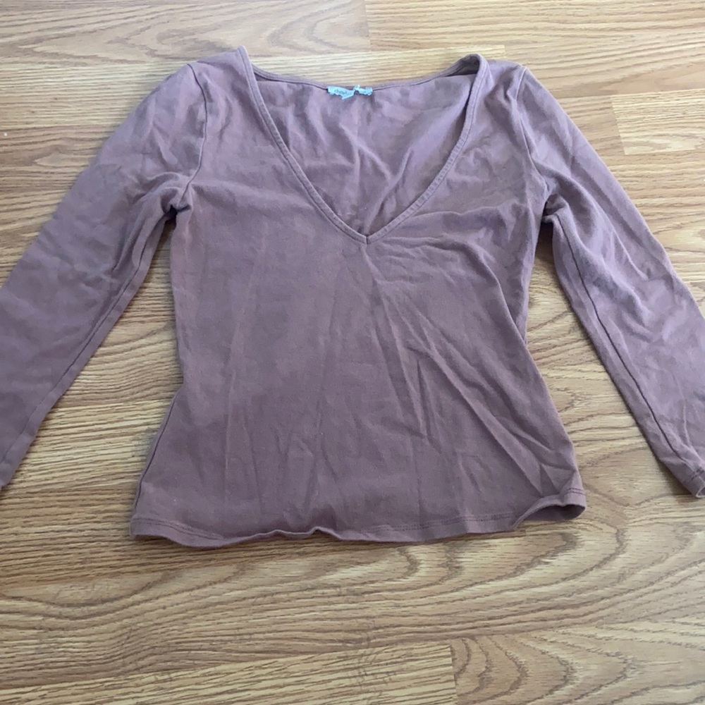 Purple V neck long sleeve crop top in size S